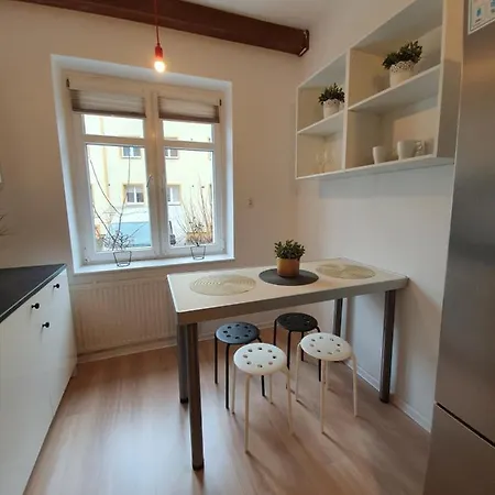 Pokoje W Centrum Sopotu Na Parterze Appartamento
